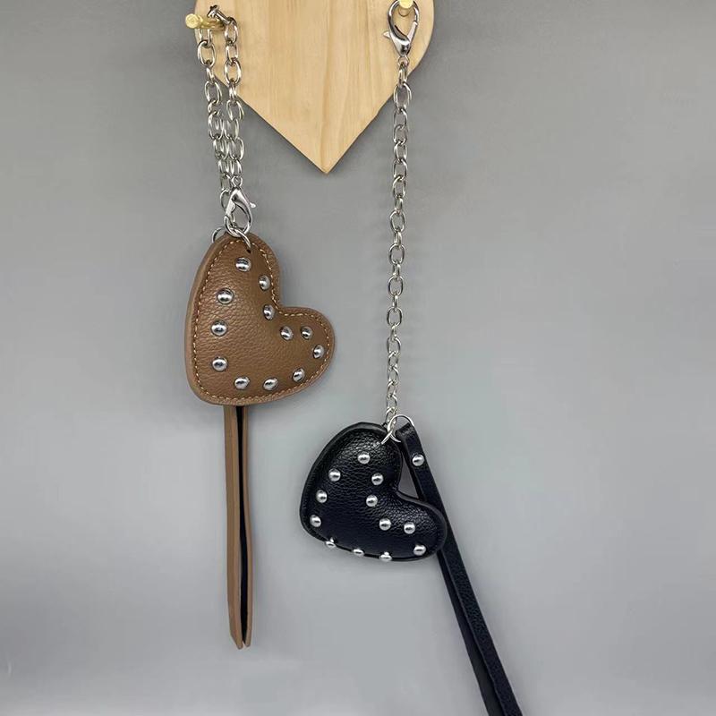 Классический милый брелок для ключей с заклепками Love Rivet Bag, многоцелевой кожаный брелок для ключей, изысканный подарок на украшение для рюкзака