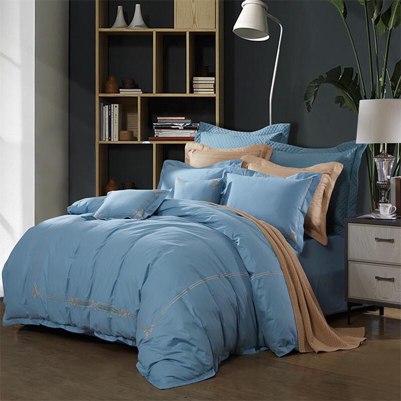 FUANNA Budapest Embroidered Cotton 4-Piece Bedding Set