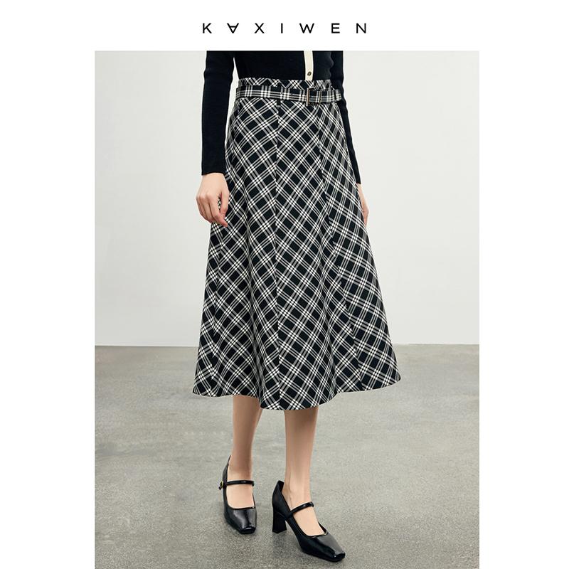 Fashionable Plaid Large Skirt