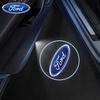 Автомобильная наклейка 2026 Ford 1/2 шт. Светодиодный проектор логотипа приветствия на дверь автомобиля Ночник Беспроводной для Ford Focus Fiesta EcoSport ESCOR