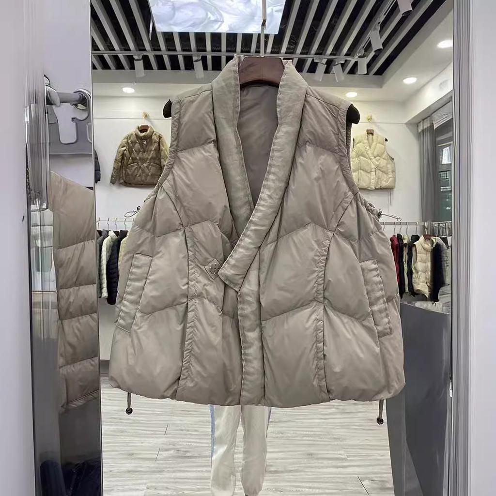 Autumn and Winter New Design Sense Loose Fashion Diagonal Placket Thin Down Vest Vest Women's Jacket Vest Light