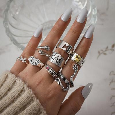 Модное женское кольцо, новое преувеличенное кольцо в форме змеи, лягушки, бабочки, плачущего лица, комбинация колец, 8 комплектов женских колец, оптовая продажа