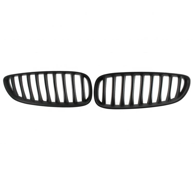 Решетка переднего бампера BMW Z4 E89 (Детали 51137191509 и 51137191510)