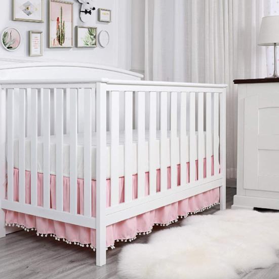 Плюшевая юбка для кроватки с рюшами и шариками, регулируемое эластичное постельное белье для малышей, юбка для кроватки с рюшами, покрывало на кровать для маленьких мальчиков и девочек