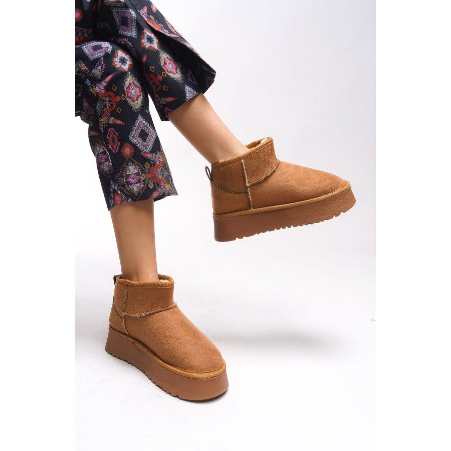 Женские замшевые повседневные ботинки на высокой подошве с подкладкой из искусственного меха