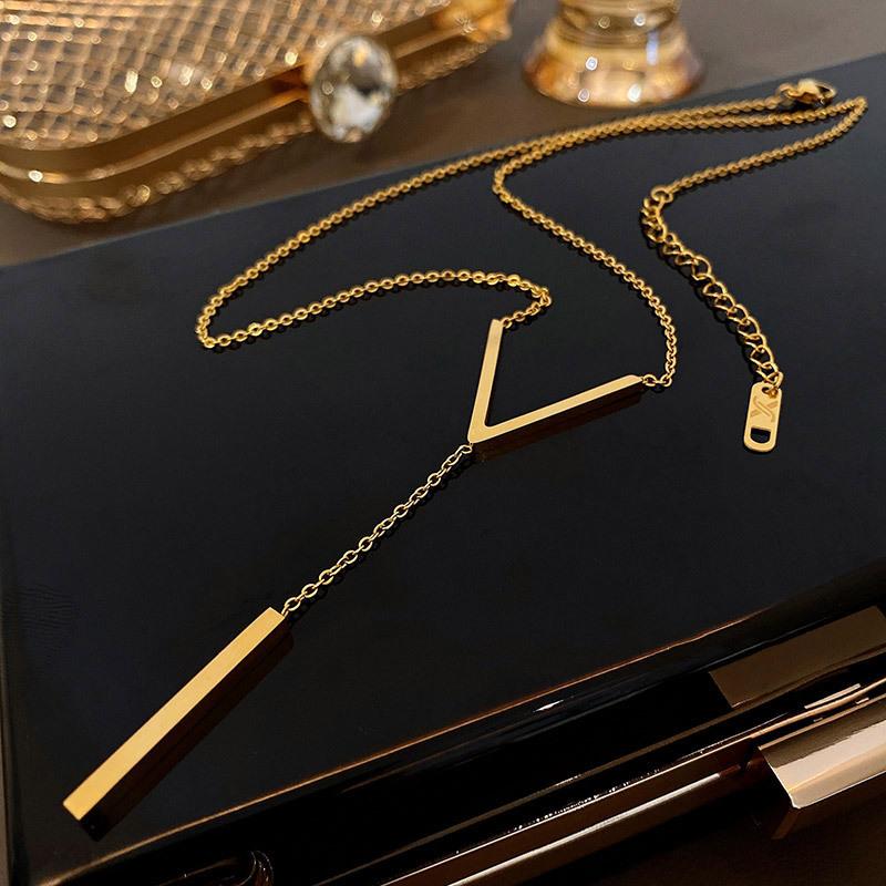 New V-shaped Long Sexy Clavicle Necklace Gold Colour Chain Necklace Choker for Women 2023 Fashion Jewelry Party Gifts