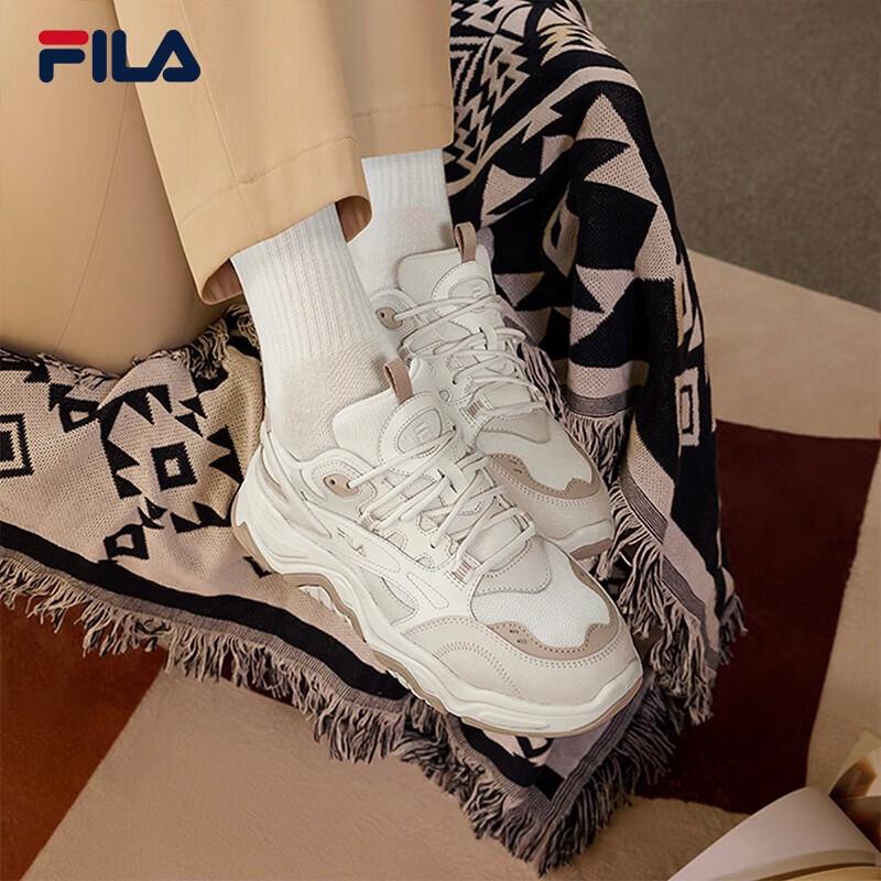 Fila Женские ретро-кроссовки на массивной подошве COLLINA