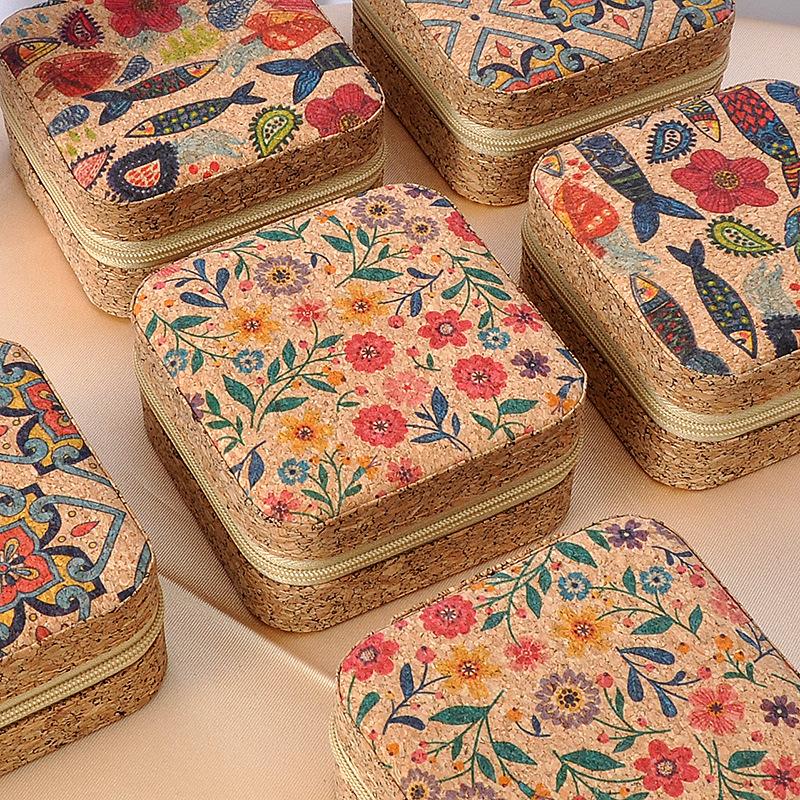 Luxurious Simple Square Multifunctional Portable Travel Jewelry Box High-Grade Leather Floral Pattern Zipper Closure