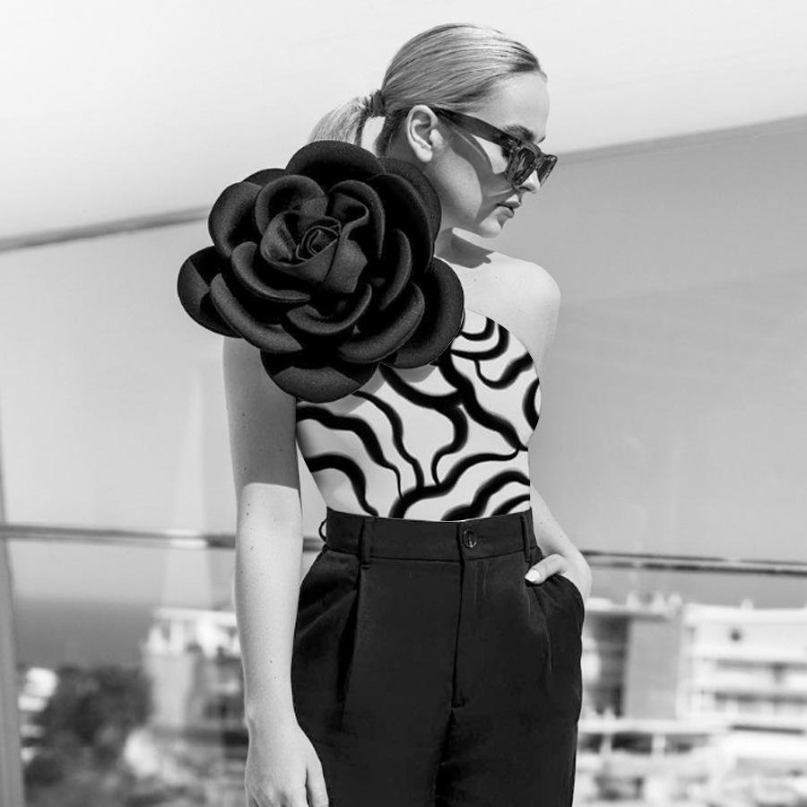 2024 New Sexy 3D Flower One Shoulder Swimsuit and Skirt Women Bikini Set Printed Ruffle Bikinis Swimwear Brazilian Biquini Bathing Suit Summer