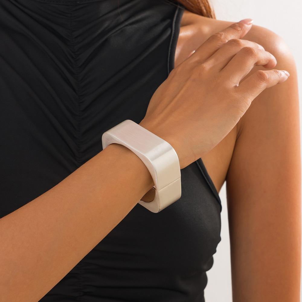 Модные металлические браслеты простые квадратные ручные цепочки золотые геометрические браслеты-манжеты весна