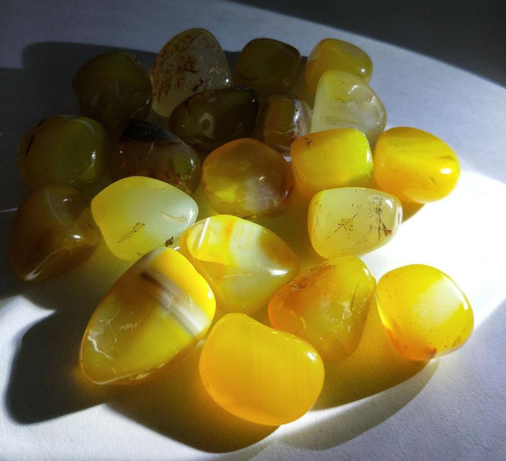 100 г натуральный желтый агат, полированный гравий, образец драгоценного камня, тибетский кристалл, натуральные камни, минералы для ювелирных изделий своими руками