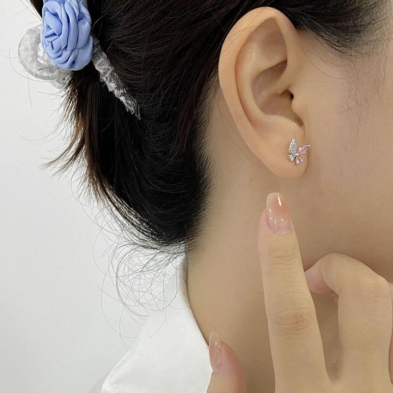 Маленькие свежие супер сказочные розовые бриллиантовые серьги-бабочки маленькие серьги элегантные серьги для женщин