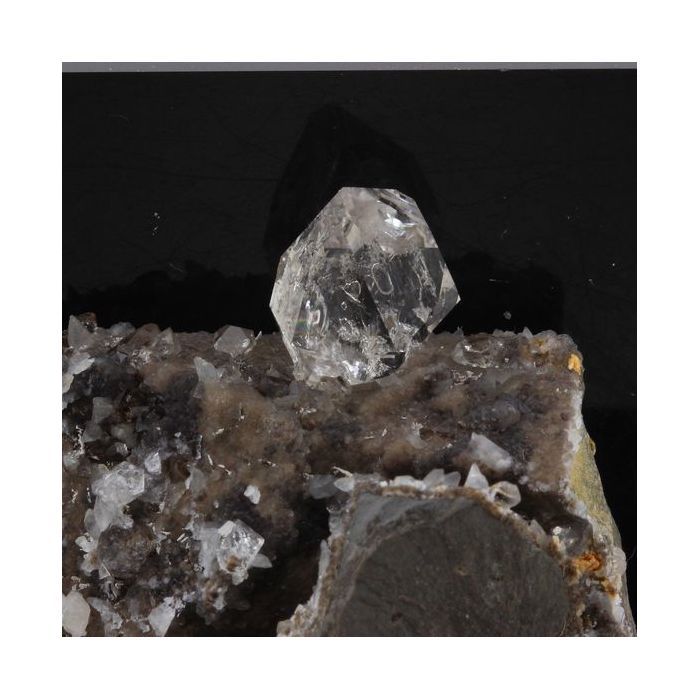 Pierres et Minéraux. Septaria, Quartz Diamant. 118.1 ct. Ribiers, Hautes-Alpes, France. Rare.