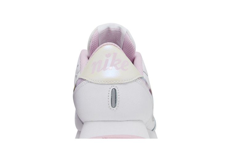 Kids' Sneakers Nike MD Valiant GS 'Fuzzy Floral Print'