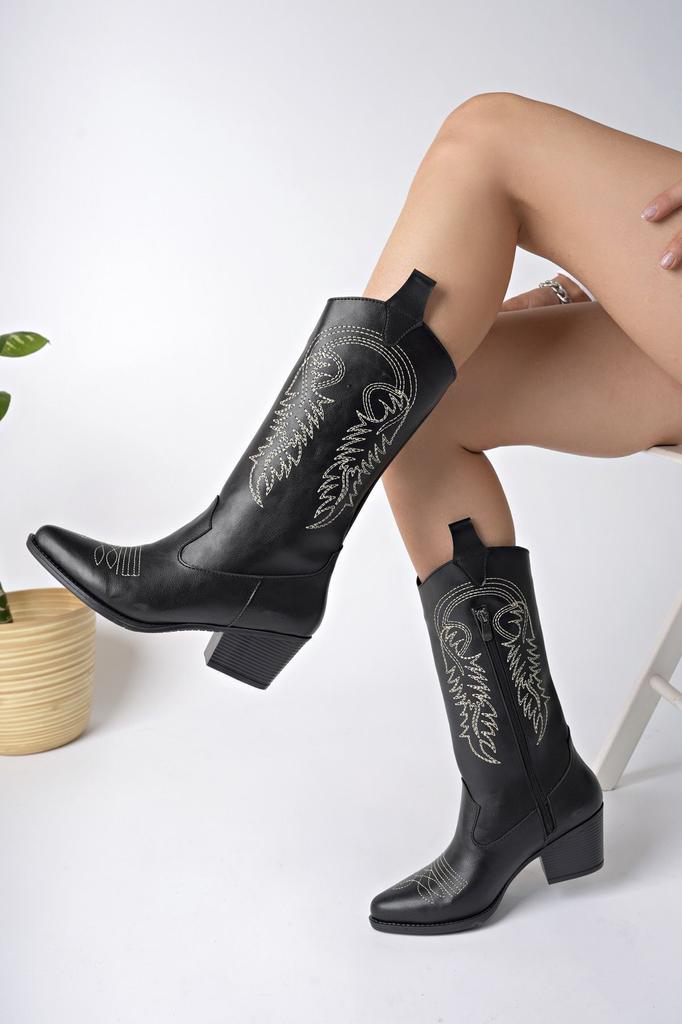 Женские современные стильные модные ботинки, ботинки из искусственной кожи, коричневые замшевые сапоги с вышивкой, новый сезон, ковбойские сапоги