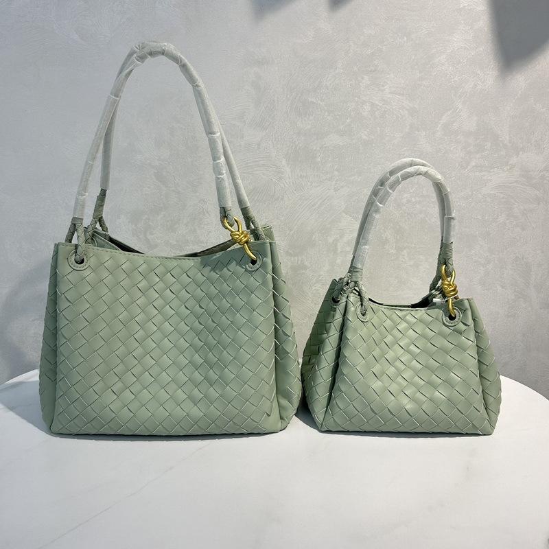 2025 Новая женская кожаная сумка модная классическая плетеная сумка бабочка пряжка парашютная сумка через плечо