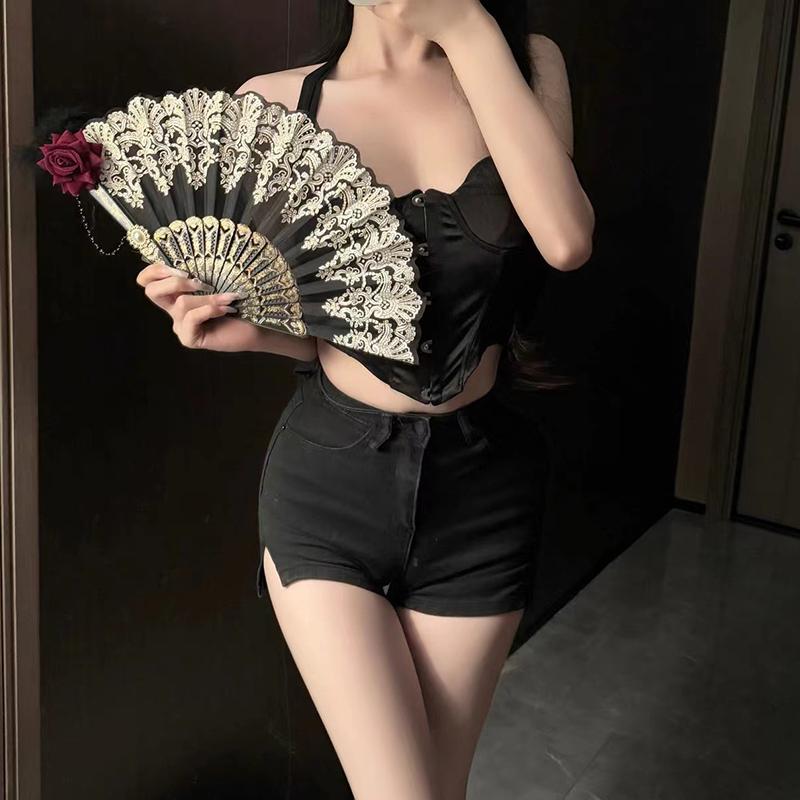 1PC Rose Dark Fan Lolita Bead Chain Fan Gothic Rose Hot Stamping Fan Photography Prop Lace Rose Folding Fan Flower Fan 3 Styles