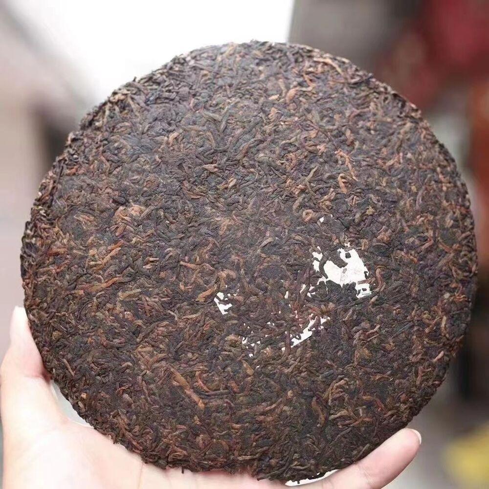 357г Юньнаньский приготовленный чай Пуэр 2014 Булан Палас Пуэр Спелый чайный торт Чай Пуэр