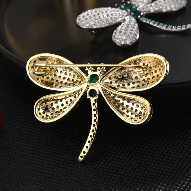 Senior Brooches Flower Leaf Brooch Pins for Women Suit Pendant Fashion Brooches Jewelry