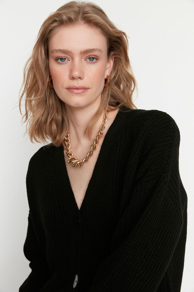 Women's Fashionable Stylish Cardigan Black Wide Fit V-Neck Knitwear Cardigan