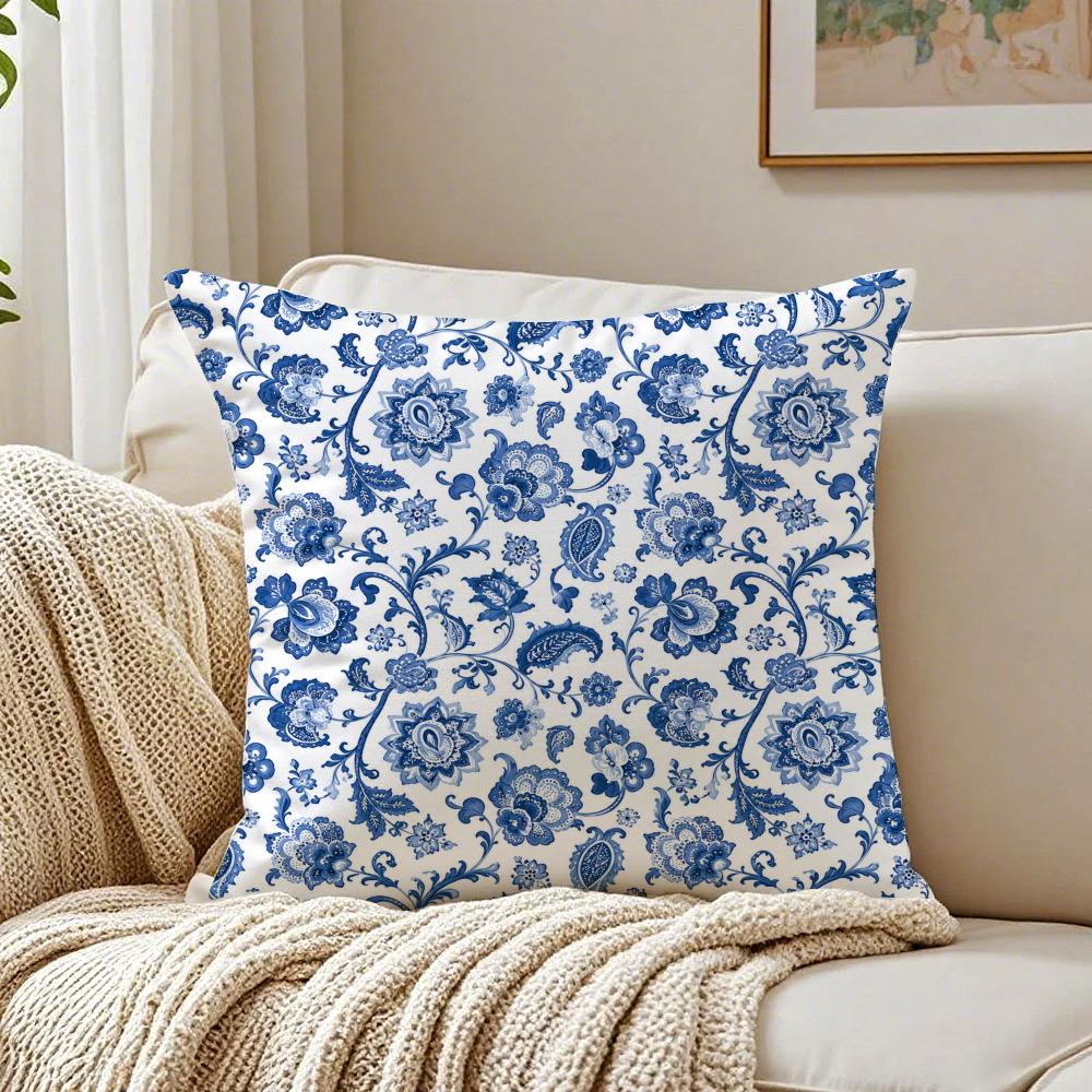 Blue And White Floral Pillow Case Breathable Organic Short Plush Cushion Covers Machine Washable Wrinkle-Resistant Soft Durable