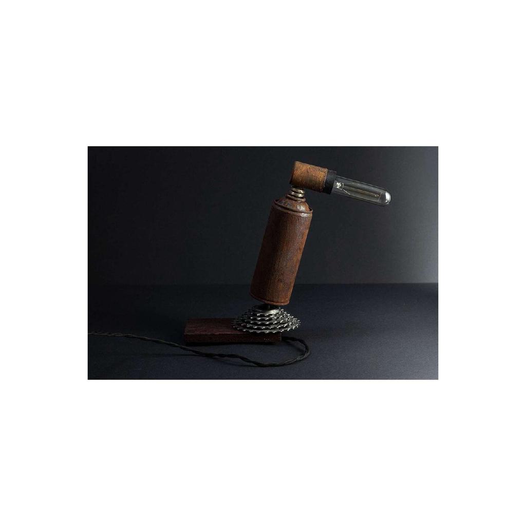 Vintage Retro -style Metal Table Lamp - Modern And Rustic Table Top Lighting - 28