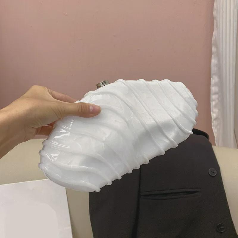 Acrylic Stone Pattern Striped Chain Clutch: Elegant Evening and Messenger Bag for Women