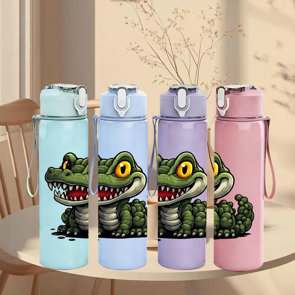 1PC Green Crocodile Wild Animal Pattern 750ml Color Plastic Sports Water Bottle Leakproof Flip Straw Lid Suitable for Sports Office Home Use