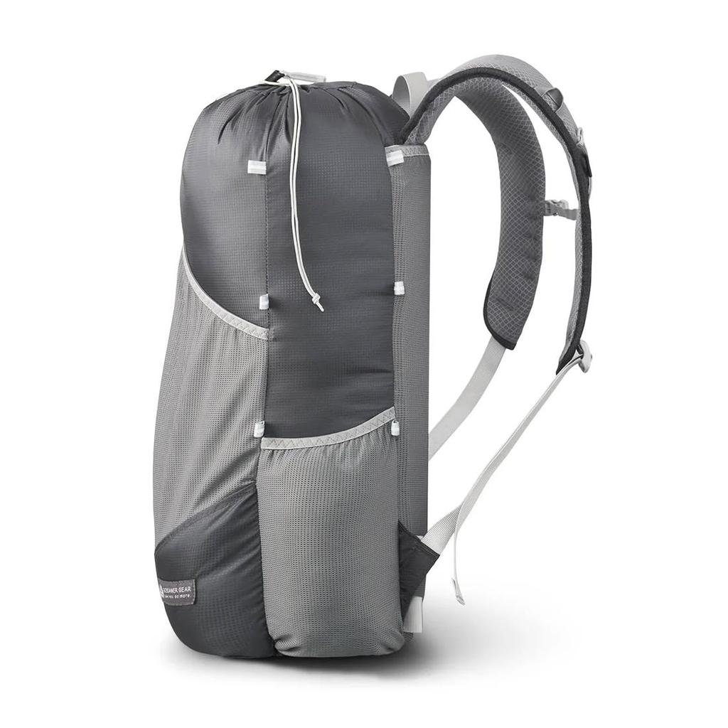 Минималистичный рюкзак Gossamer Gear Minimalist 19, серый. Ультралегкий рюкзак 19 л для поездок на работу, походов и повседневного использования. Складывается для компактного хранения.