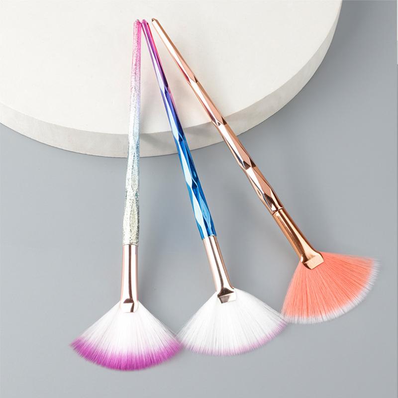 Large Flat Highlight Blush Fan-Shaped Makeup Brush Powder Loose Powder Face Brush Soft Cosy Even Color Tools