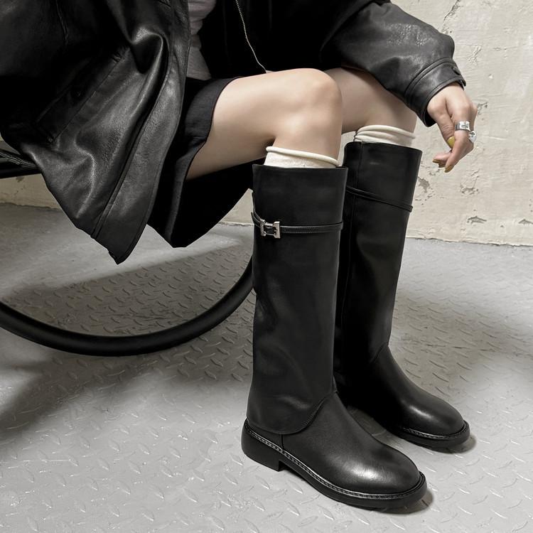 Internet Celebrity Pants Boots Temperament Women Round Head Knight Boots 2025 Autumn New French Slim Straight Boots Women