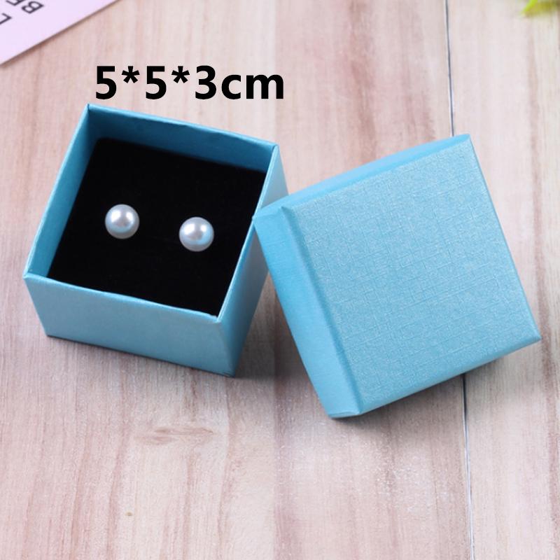 Модное хранение ювелирных изделий Простая коробка для колец и сережек Подарочные коробки Легко носить с собой Подарочная упаковка Чехол Мода Много цветов на выбор Шкатулка для драгоценностей
