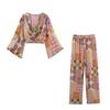 Женский комплект с принтом, топ с длинным рукавом и перекрутом и брюки прямого кроя, весна 2025