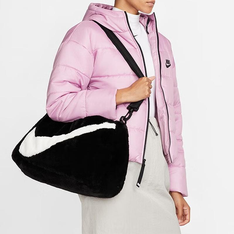 Nike Сумка-тоут из искусственного меха черная повседневная DQ5804-010