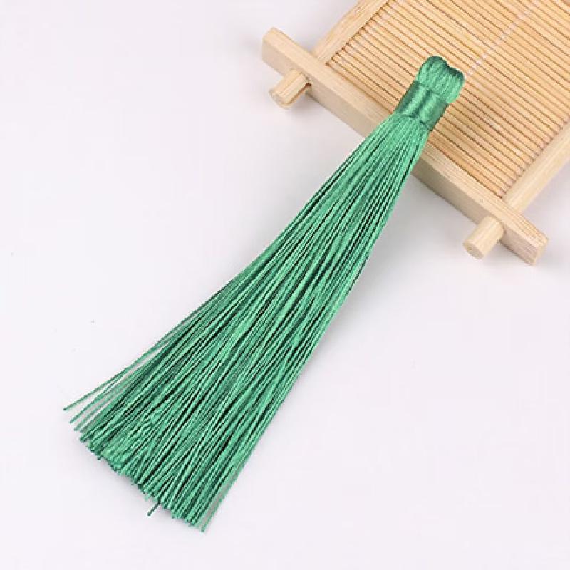 12cm High-Grade Vertical Tassel Car Hanging Sachet with Chinese Knot