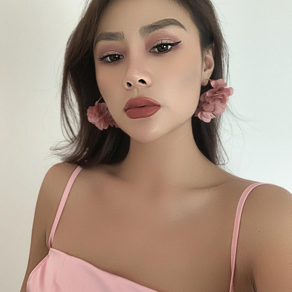 Holiday wind flower rose flower earrings, colorful fringed fabric flower earrings, accessories