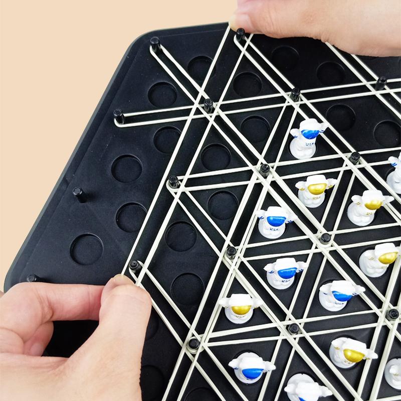 Chain Triangle Chess Triggle Elastic Band Game Educational Desktop Chain Chess Logic Geometry Puzzle Interactive Toy for Kid