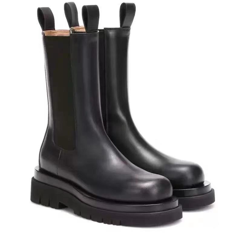 Новые женские повседневные кожаные ботинки на толстой подошве 2024 года, классический высококачественный стиль, весенне-осенние ботинки с черной подошвой, стройнящие