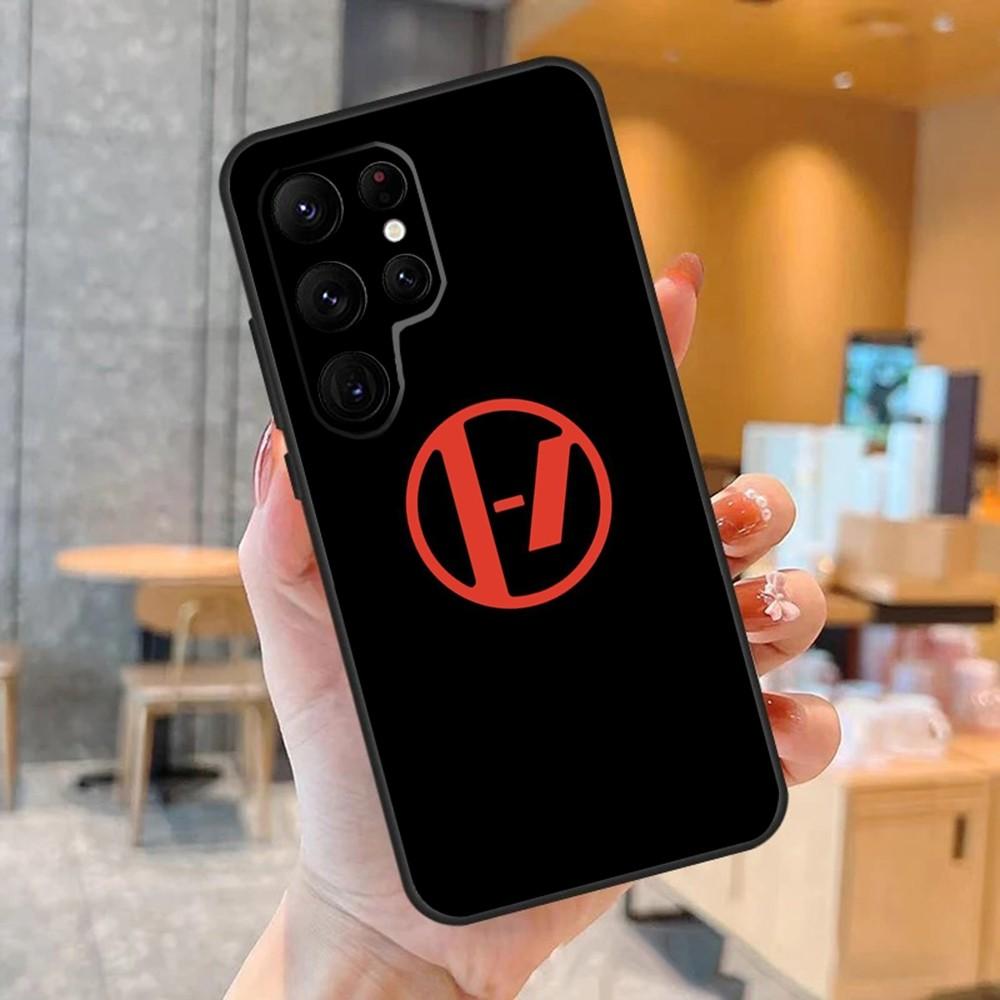 Чехол для телефона от группы Twenty one P-Pilots для SamsungS24,S23,S22,S21,Ultra Pro S10,S30Plus,S9,20lite Черный