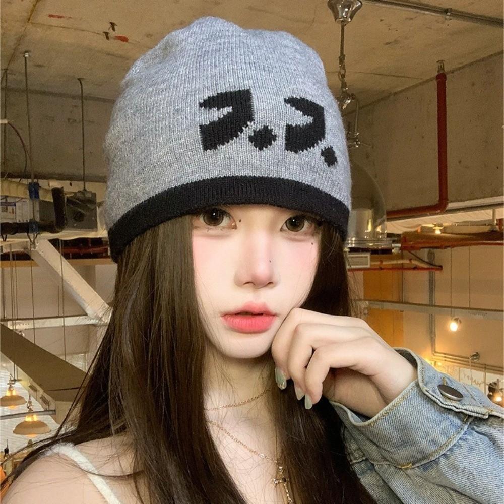 Warm Fall Winter Skull Cap Cartoon Face Design Streetwear Beanie Casual Knitted Beanie Hat Women
