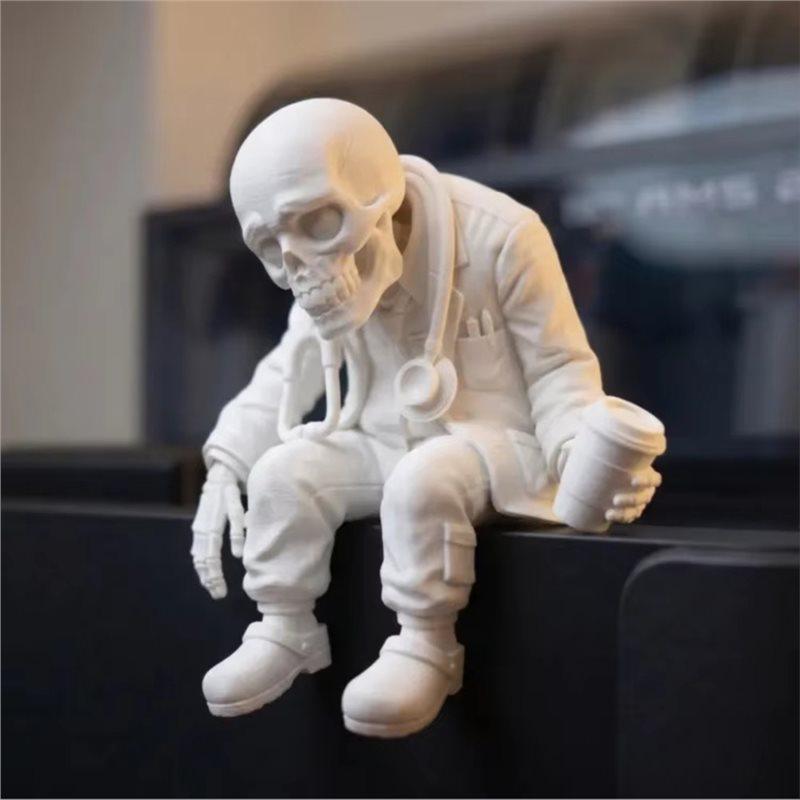J1UL1N Halloween Funny Tired Medical Worker Statue Skeleton 3D-Printed Doctor Figurine Desk Ornament