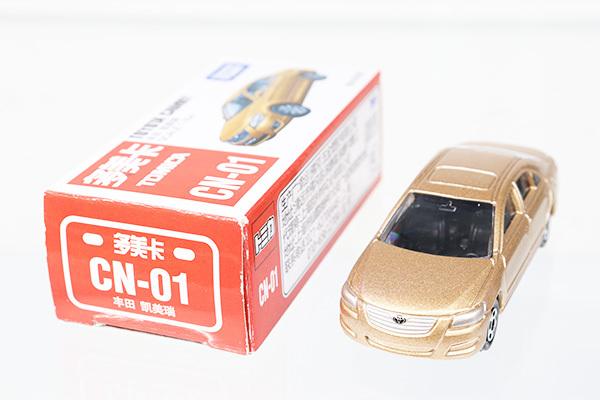 Tomica Toyota Camry, предназначенная для продажи в Китае, модель CN-01