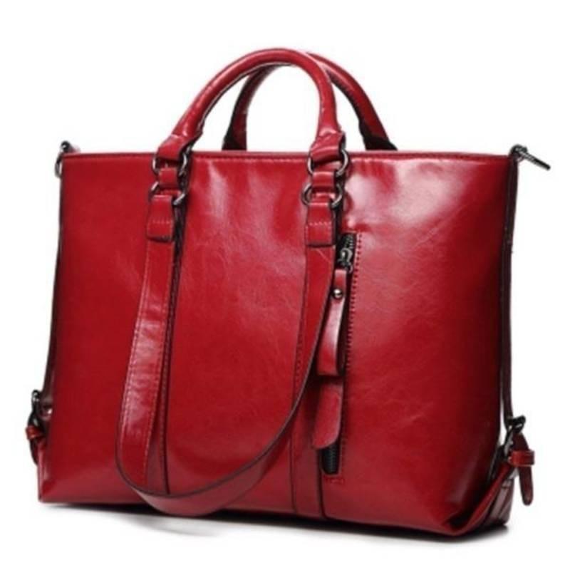 Womens Handbag With Soft Handle And Multiple Compartments For Everyday Style