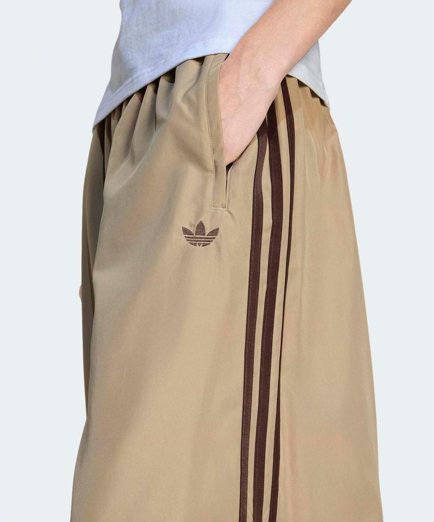 adidas Спортивные штаны Firebird Adilenium - Каменно-хаки: Earthstrata / Kd6300