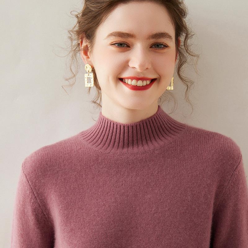 Женский кашемировый свитер однотонный с полувысоким воротом - Приталенный, свободного кроя, вязаный с длинным рукавом для осени/зимы.