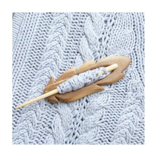 Женский зимний деревянный свитер, брошь в форме животного, шарф с пряжкой, шаль из искусственного шелка, булавка для шарфа, аксессуары для наряда