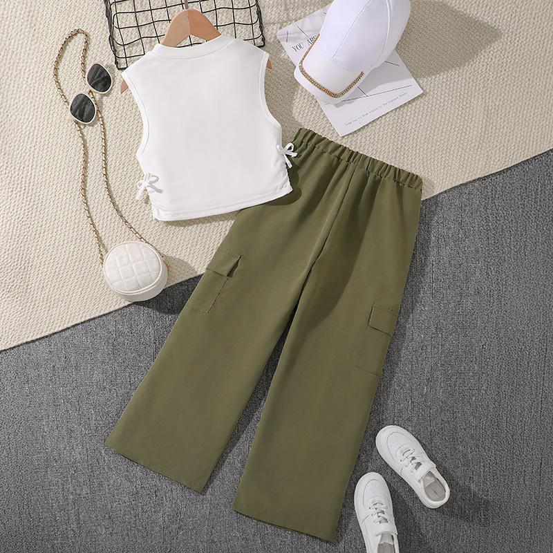 Модный комплект для девочек, летний детский топ без рукавов с надписью, повседневные брюки-карго, комплект из двух предметов