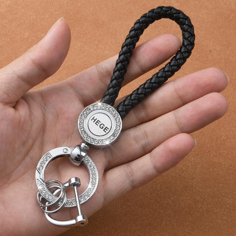 Creative Car Keychain: Men's Leather & Metal Waist Hanging Protective Pendant