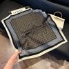 Новый синий шелковый платок, высококачественный квадратный платок из имитации шелка, модный и универсальный декоративный шарф для сумки, повязка на голову, профессиональный шарф.