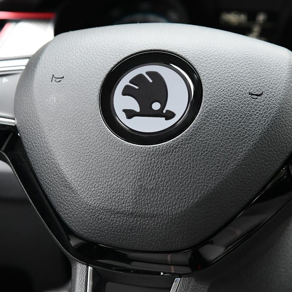 43/44 мм Наклейка на центр руля автомобиля, значок, стикер для SKODA Fabia Karoq Kodiaq Yeti Rapid Octavia A5 Superb usbn43